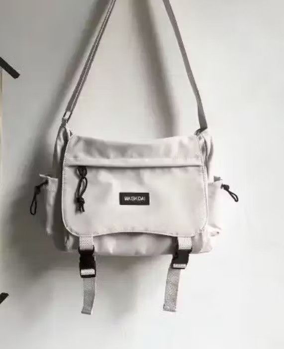 Japanese Brand Canvas Sling Shoulder Bags Size ONE SIZE - 8 Thumbnail