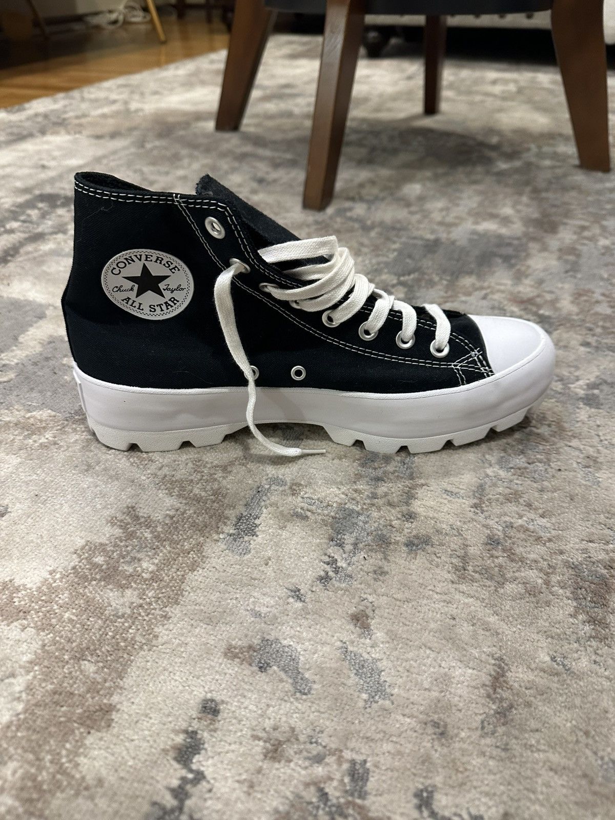 Converse Black Chuck Taylor All Star Lugged High Sneakers Converse Size US 9.5 / EU 42-43 - 10 Thumbnail