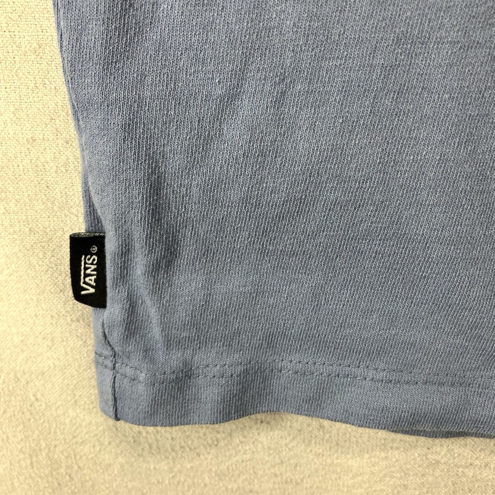Vans VANS Mens T-Shirt Long Sleeve 90s Retro Earth Logo Cotton Medium Blue Graphic Size US M / EU 48-50 / 2 - 6 Thumbnail