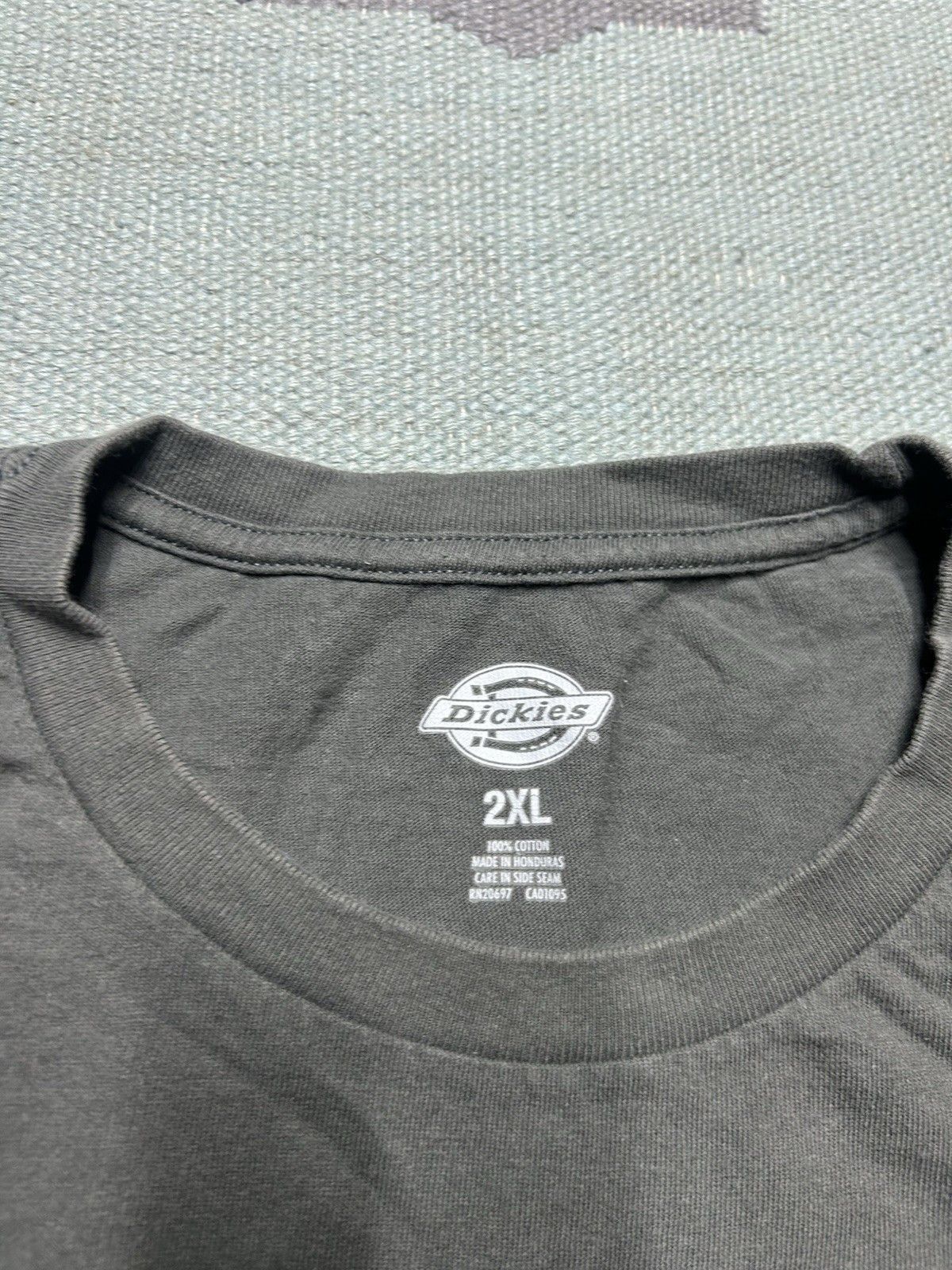 Dickies Dickies graphic long sleeve t shirt logo cotton men’s XXL Size US XXL / EU 58 / 5 - 4 Thumbnail