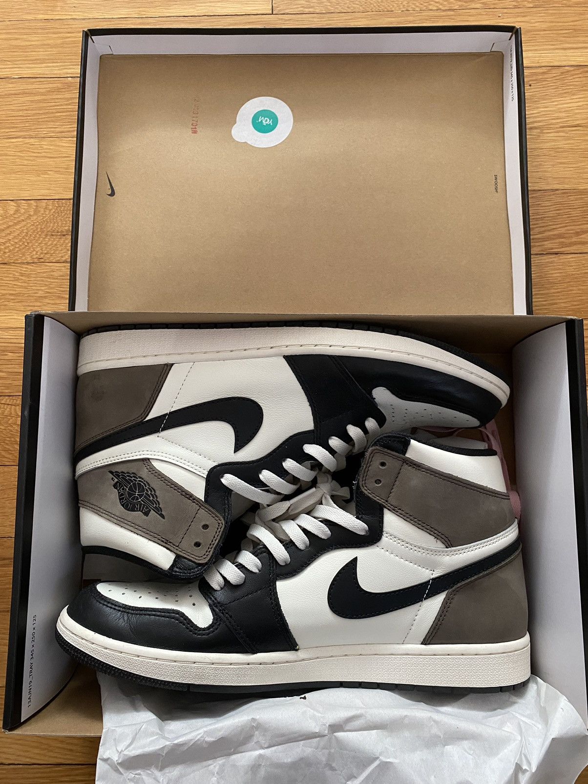 image of Jordan Nike Jordan 1 Retro High Dark Mocha Size 13 Vnds Shoes, Men's