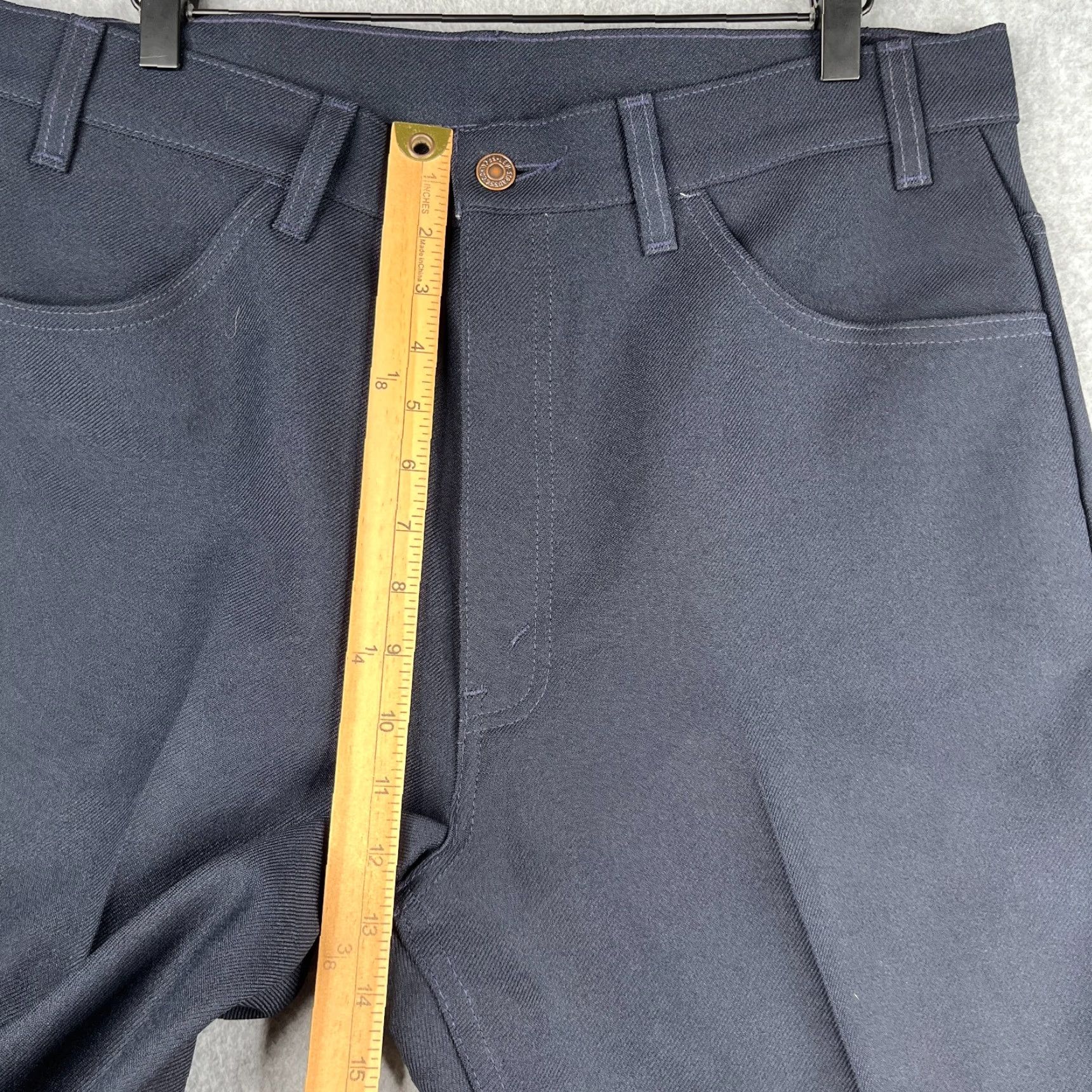 Levi's Levis Pants Navy Blue Polyester Stretch Mens 38x30 5 Pocket Flat Front Casual Must-Have 5pocket Mens Pants Regular Inseam 30 in Blue Levi's Size US 38 / EU 54 - 5 Thumbnail