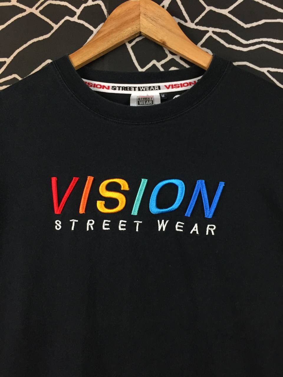 Vision Streetwear Vision Street Wear Embroidered Logo Long Sleeve Tee Size M Size US M / EU 48-50 / 2 - 3 Thumbnail