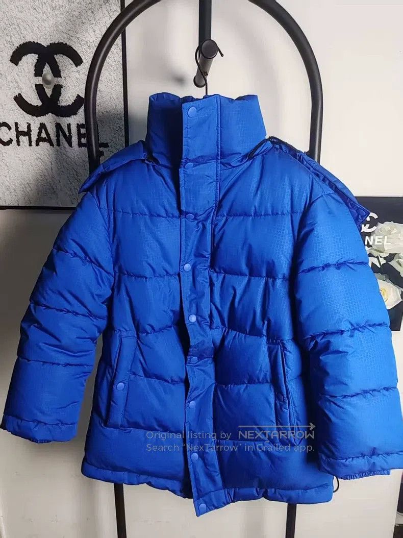 Balenciaga Balenciaga size 36 Navy blue hooded down coat Size S / US 4 / IT 40 - 1 Thumbnail