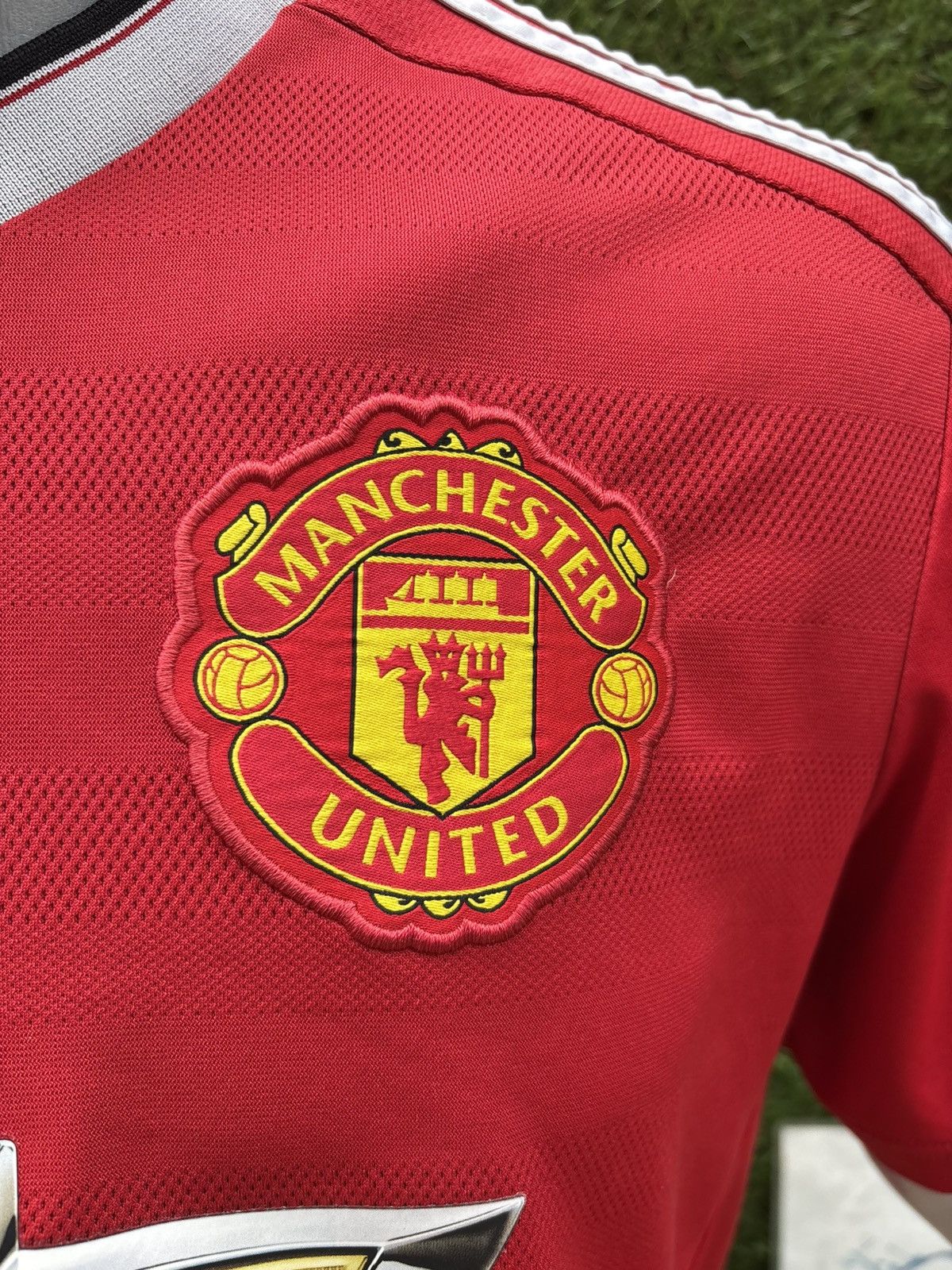 Adidas Rooney jersey manchester united Size US M / EU 48-50 / 2 - 6 Thumbnail