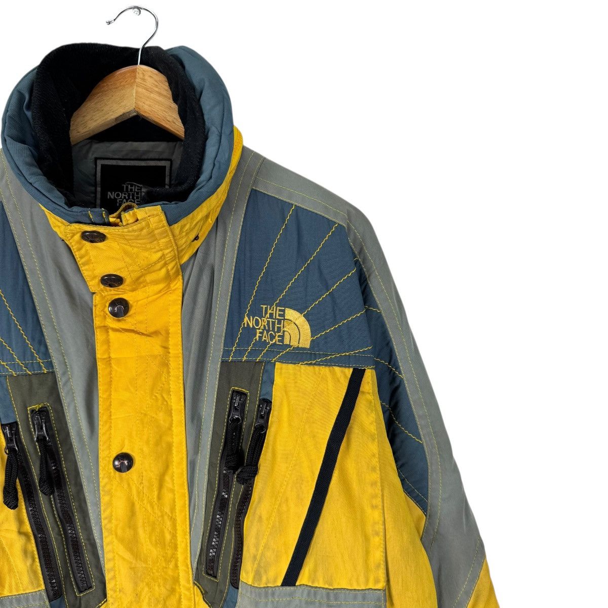 The North Face ☀️THE NORTH FACE HOODIE SKIWEAR JACKET Size US L / EU 52-54 / 3 - 4 Thumbnail