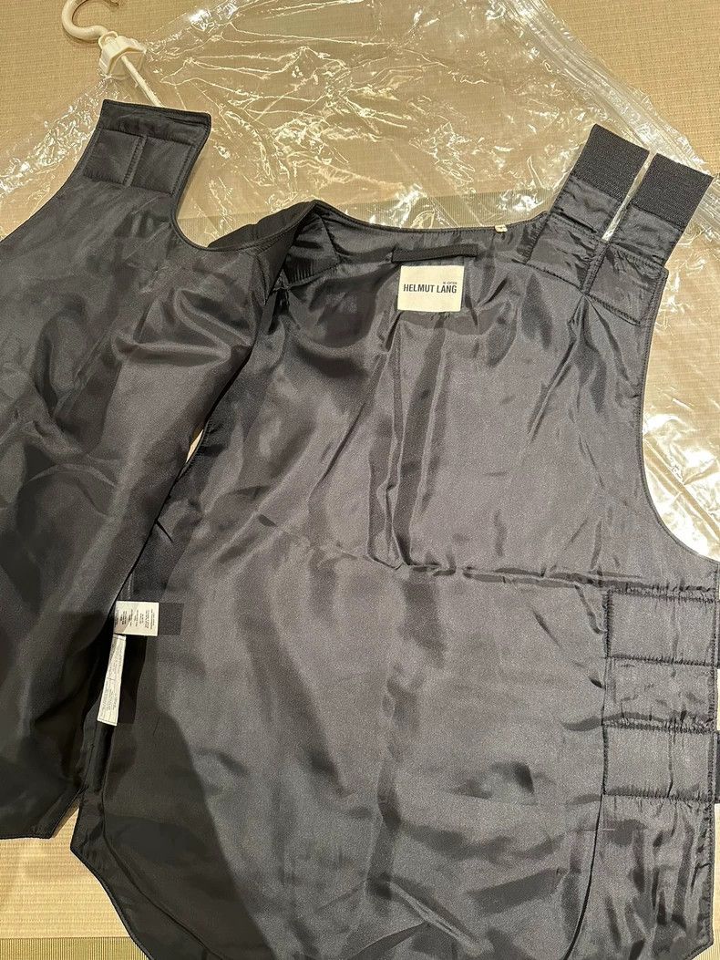 Helmut Lang helmut lang size os Armor vest 2504-Nextarrow Size US S / EU 44-46 / 1 - 5 Thumbnail