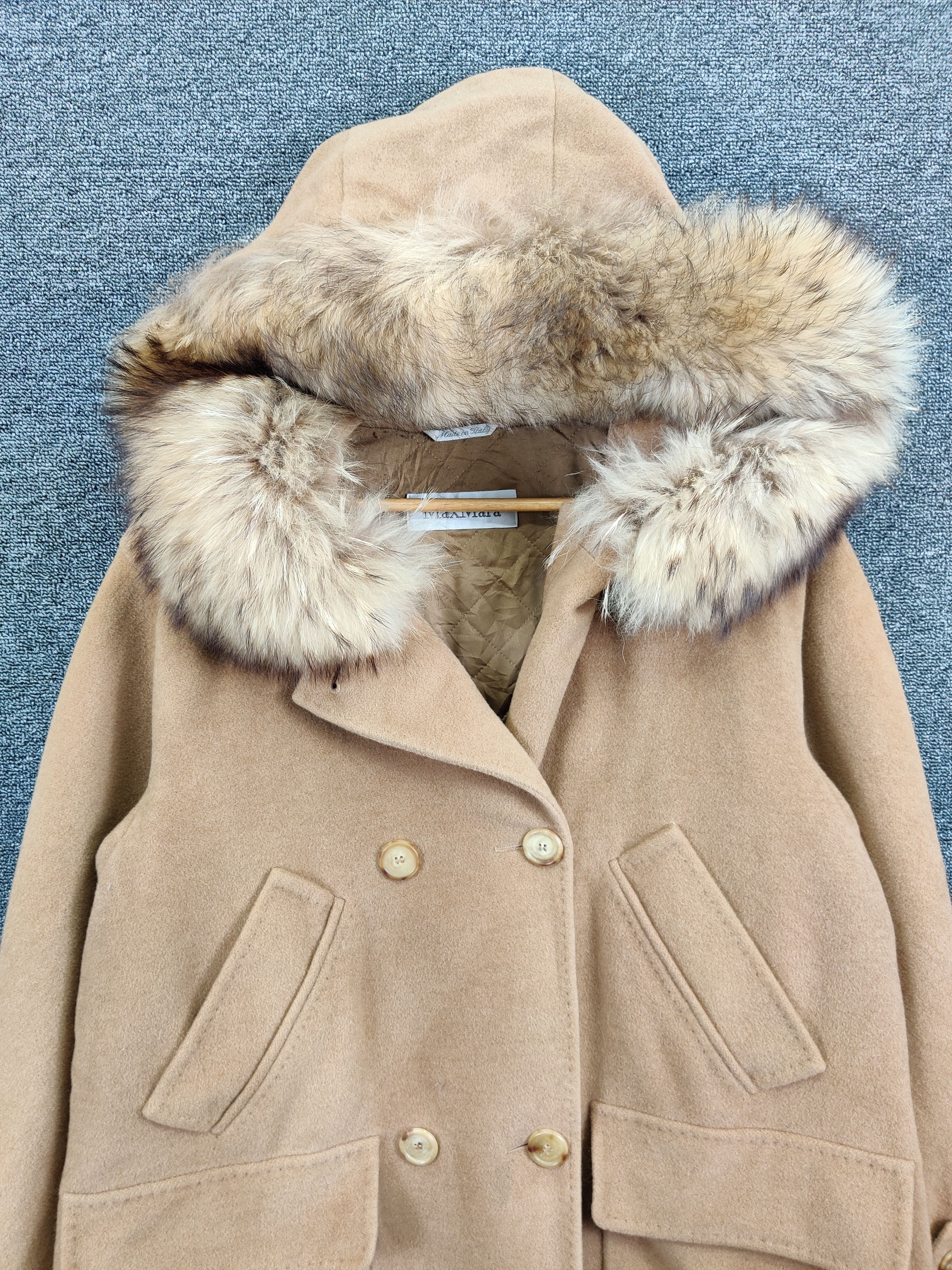 Japanese Brand Vintage Max Mara Double Breasted Fur Coat Size US M / EU 48-50 / 2 - 8 Thumbnail