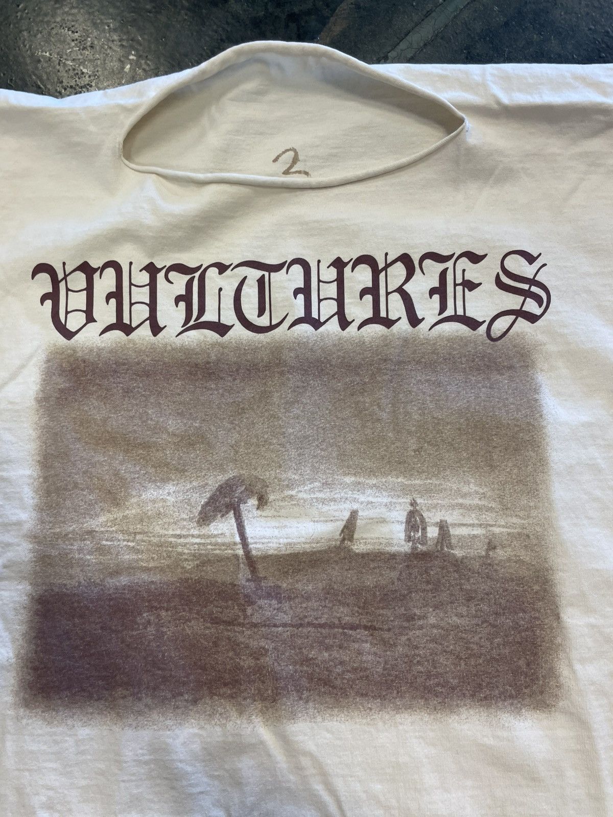 Kanye West Kanye West Vulture’s L/S Tee Size US XL / EU 56 / 4 - 2 Thumbnail