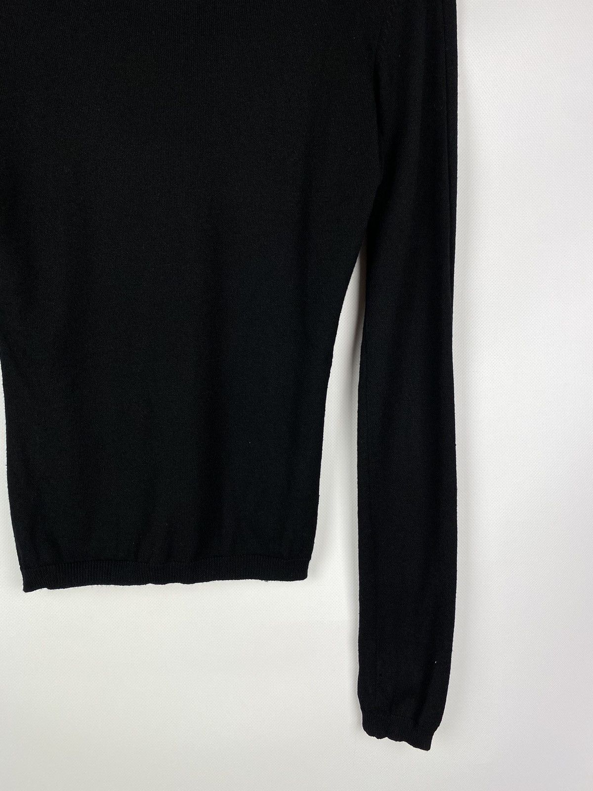 Versace Jeans Couture × Vintage Versace Jeans Couture vintage ladies v-neck sweater pullover Size M / US 6-8 / IT 42-44 - 19 Thumbnail