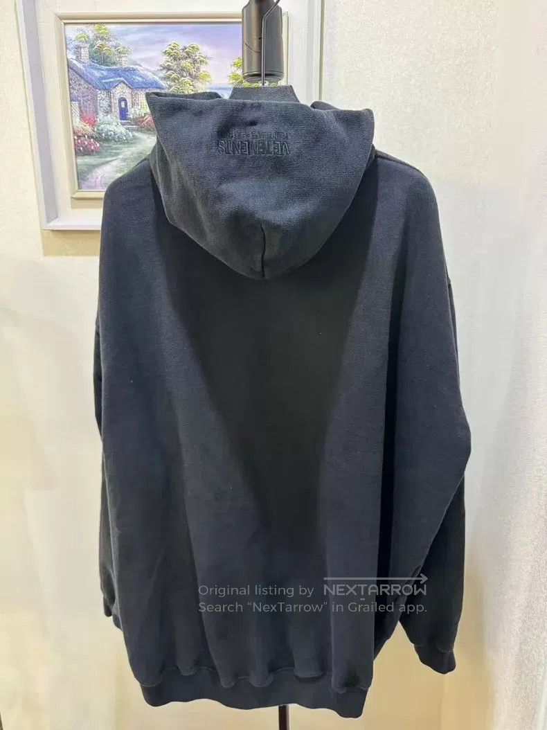 Vetements VETEMENTS Sweatshirt Size US M / EU 48-50 / 2 - 2 Thumbnail