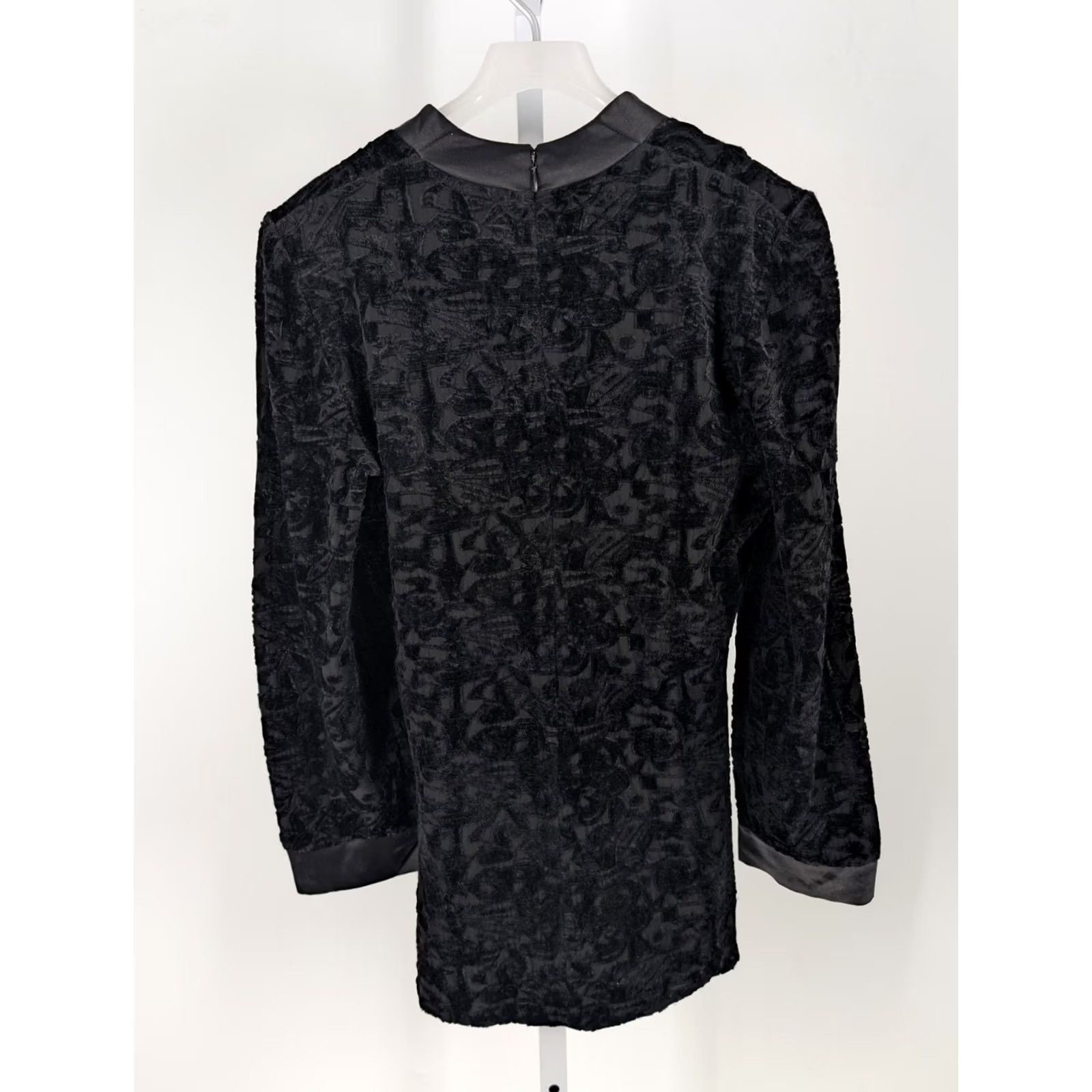 Giorgio Armani VINTAGE Giorgio Armani Italy Velour Bodycon Dress 14 Black Short Sleeve Long Sleeve Zip 1990s Women Mens Girls Size XL / US 12-14 / IT 48-50 - 3 Thumbnail