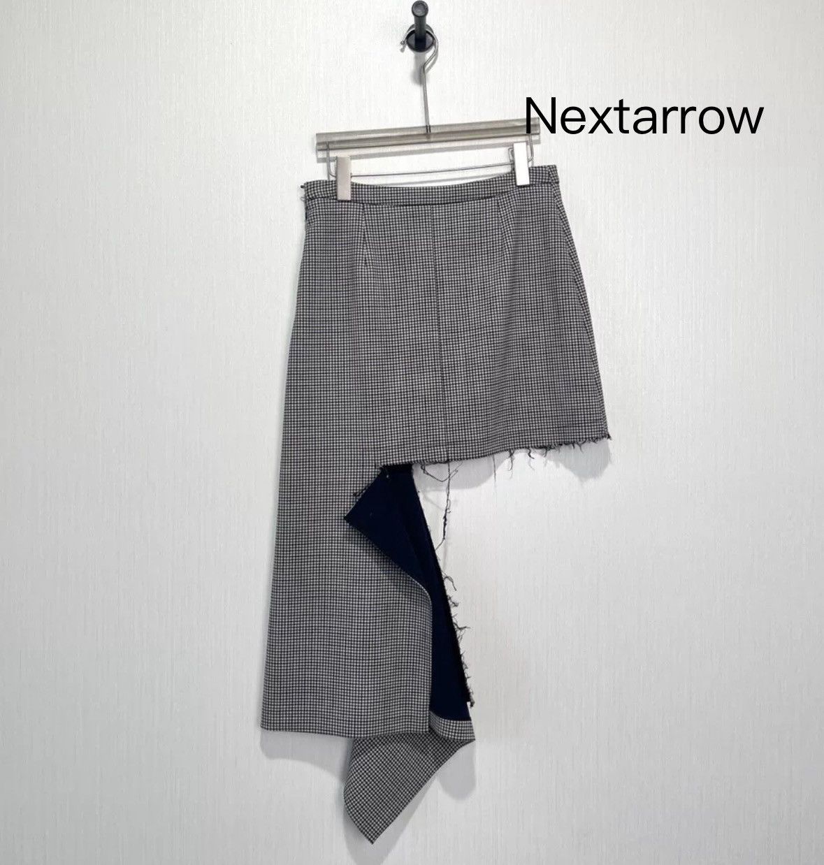 Balenciaga Balenciaga grid damaged short skirt Size 26" / US 2 / IT 38 - 2 Thumbnail