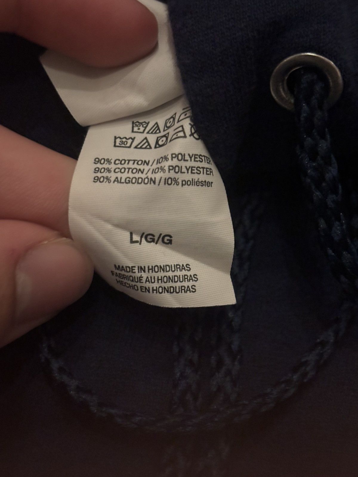 Hanes 90s Vintage Trader Joe’s Navy Hoodie Size US L / EU 52-54 / 3 - 4 Thumbnail