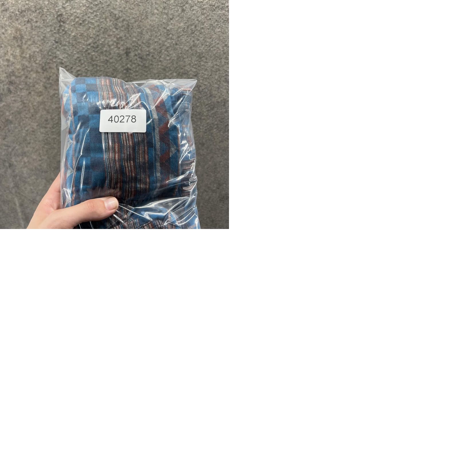 Vintage LRG Shorts Mens 42 Blue Geometric Linen Cotton Flat Front Casual Summer Chino Pockets Mens 42 Blue Geometric Linen Cotton Flat Front Summer Size US 42 / EU 58 - 9 Thumbnail
