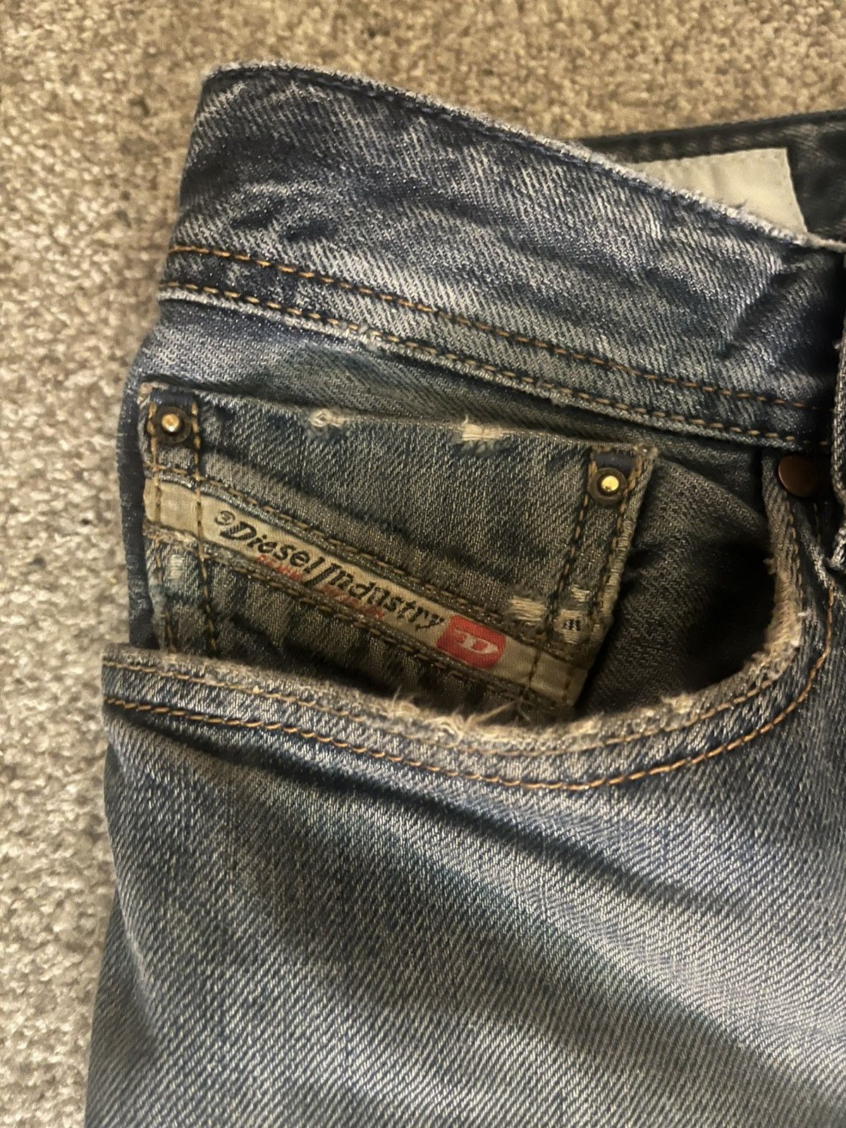 Diesel Regular slim boot cut diesel jeans. Wash 00889 Size US 33 - 3 Thumbnail