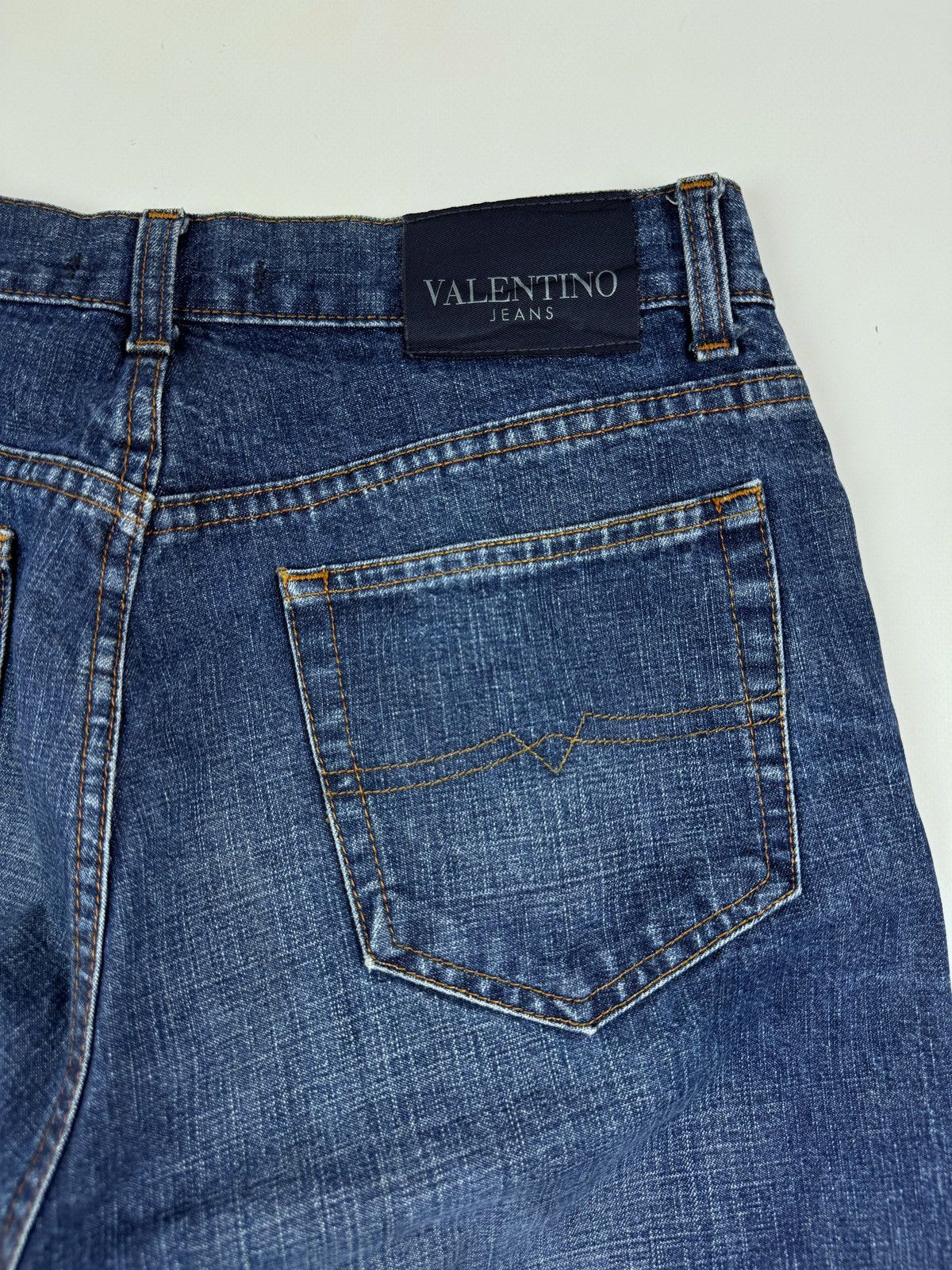 Valentino Vintage Valentino Jeans Washed Denim Jeans Pants Size US 33 - 15 Thumbnail