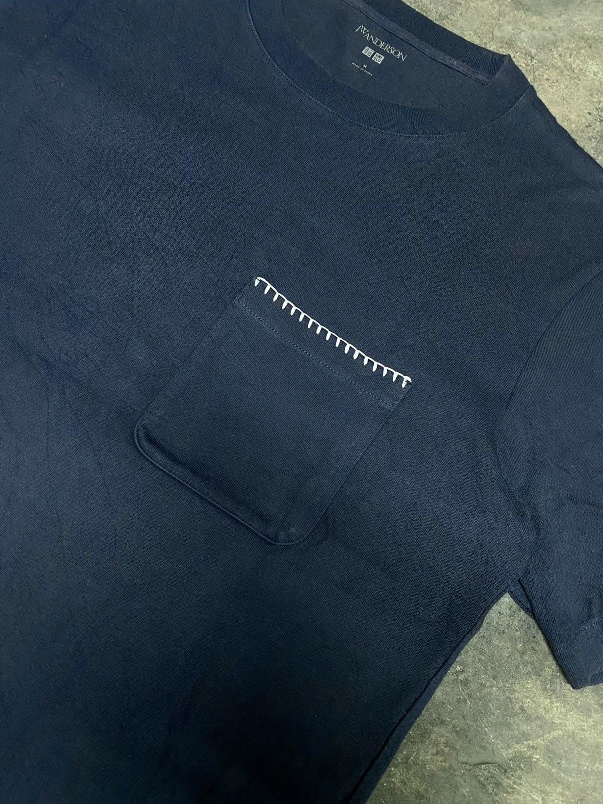 JW Anderson × Uniqlo J.W.Anderson x Uniqlo Single Pocket Tshirt Size US M / EU 48-50 / 2 - 3 Thumbnail