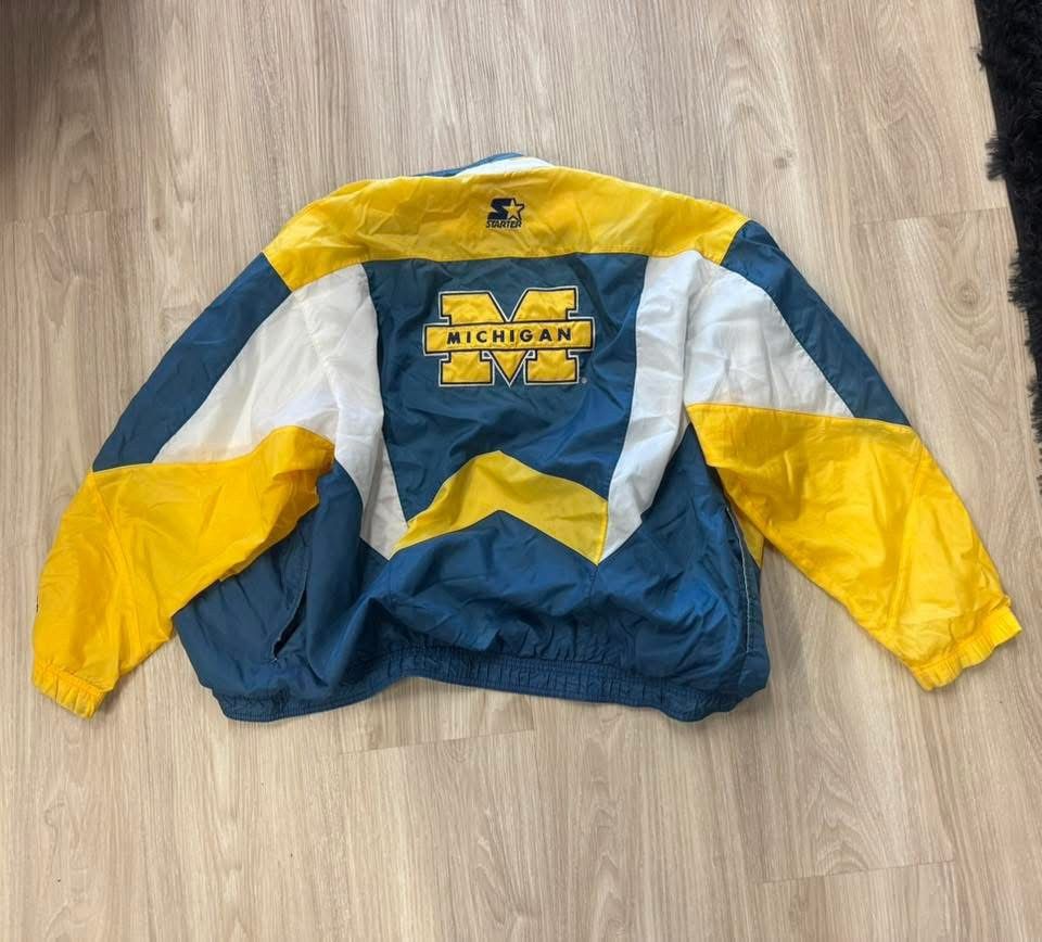 Other Vintage 90s University of Michigan Wolverines windbreaker Size US L / EU 52-54 / 3 - 1 Thumbnail
