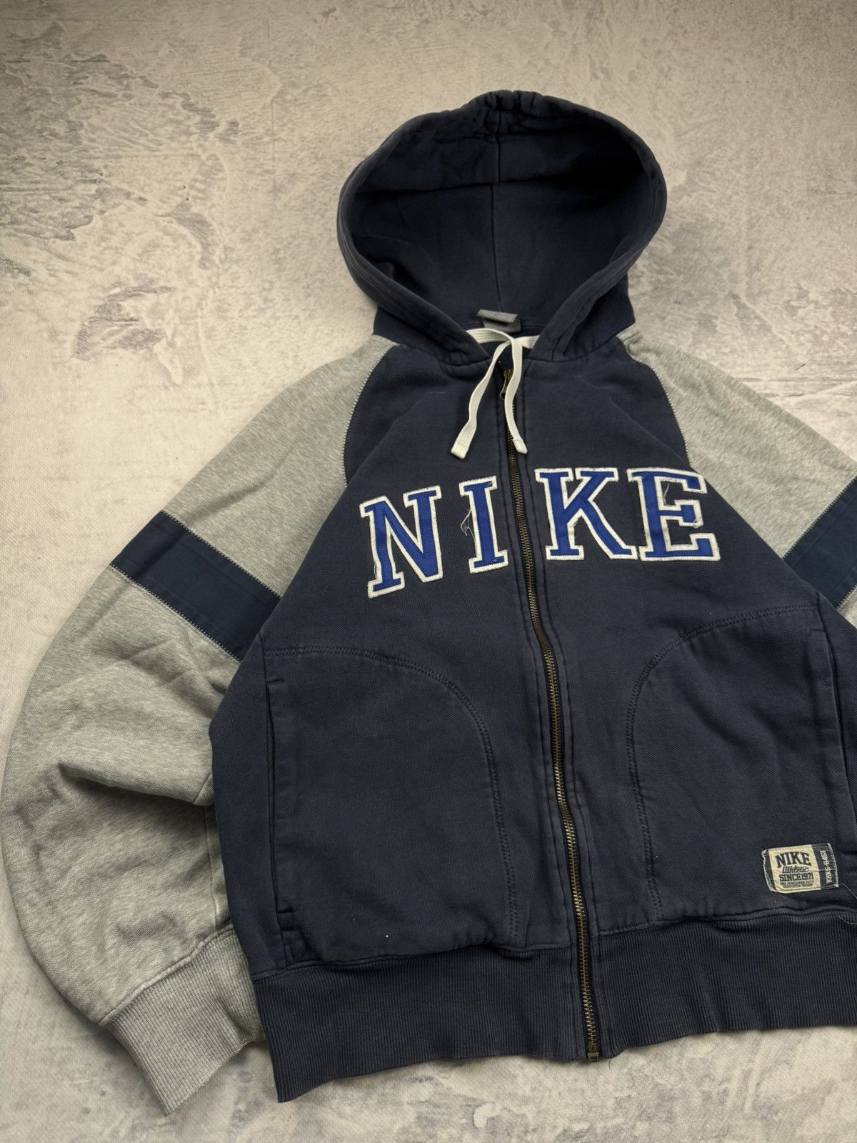Nike × Vintage NIKE VINTAGE CENTER LOGO OVERSIZE BOXY ZIP HOODIE Size US S / EU 44-46 / 1 - 2 Thumbnail