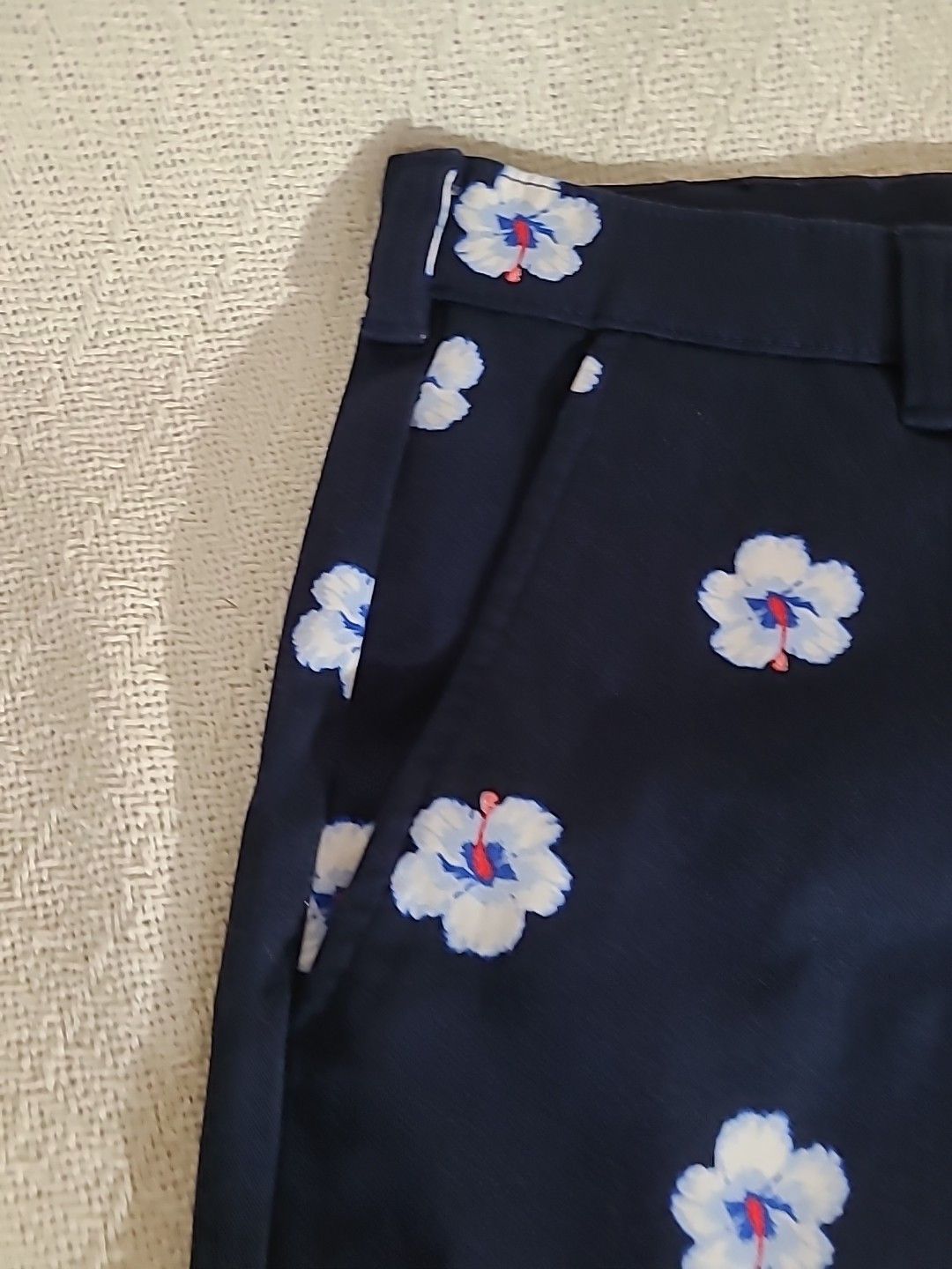 Other CLUB ROOM NAVY 34 HAWAIIAN STRETCH CHINO SHORTS MENS NEW Size US 34 / EU 50 - 3 Thumbnail