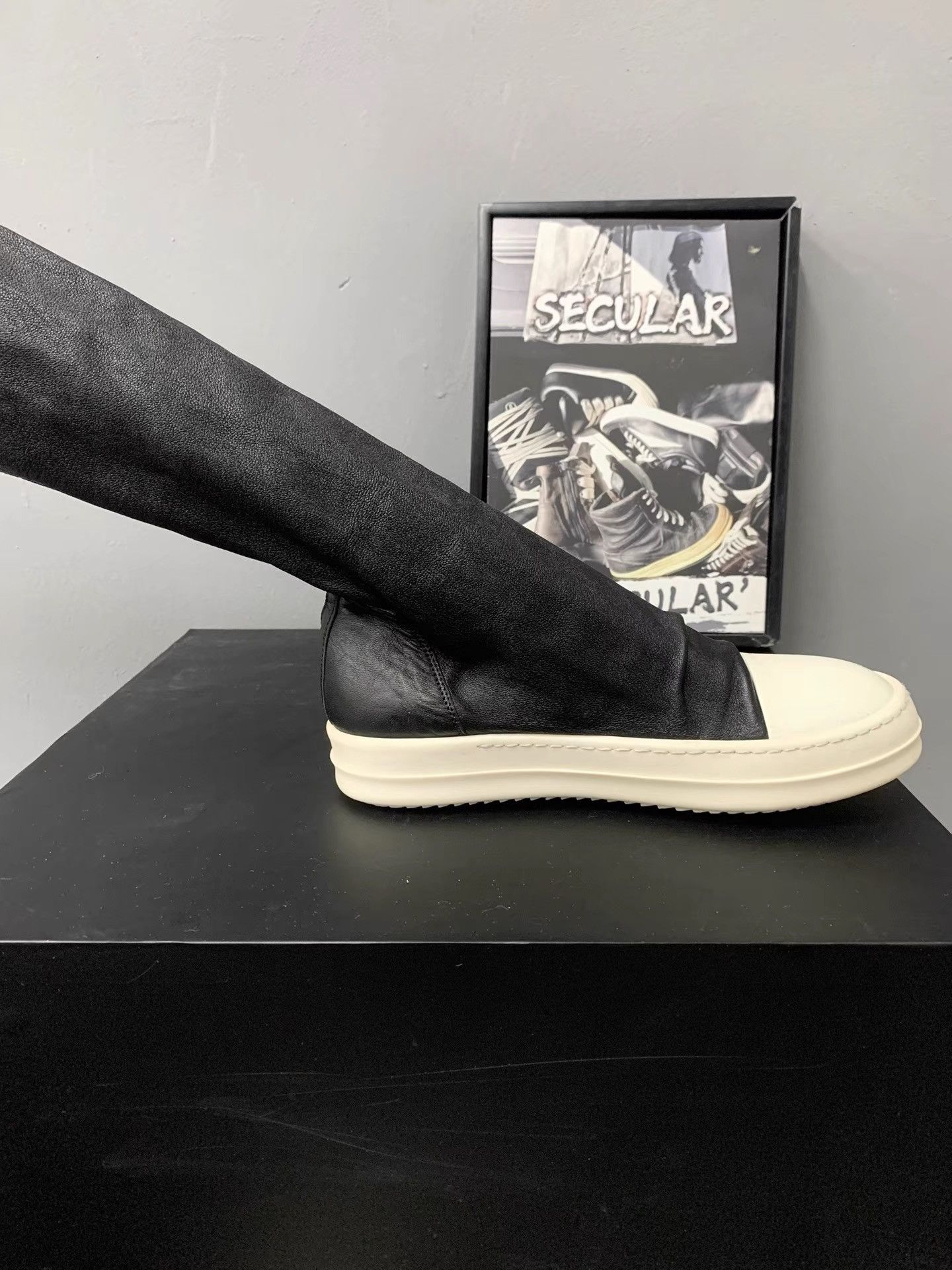 Rick Owens Rick Owens Mainline Lambskin Over-the-Knee Goddess Boots K34 Size US 6.5 / IT 36.5 - 5 Thumbnail