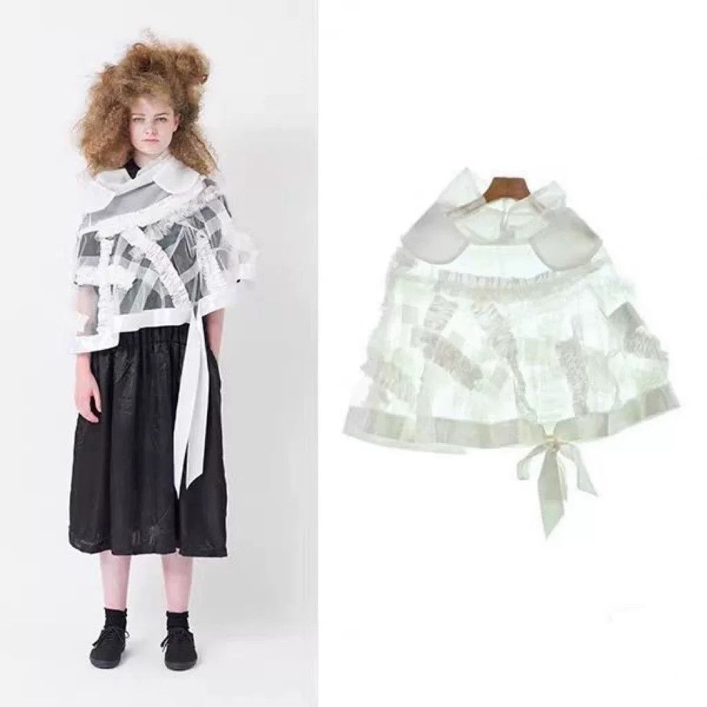 Comme des Garcons COMME des garcons White Lace Cape Coat Size US M / EU 48-50 / 2 - 1 Thumbnail