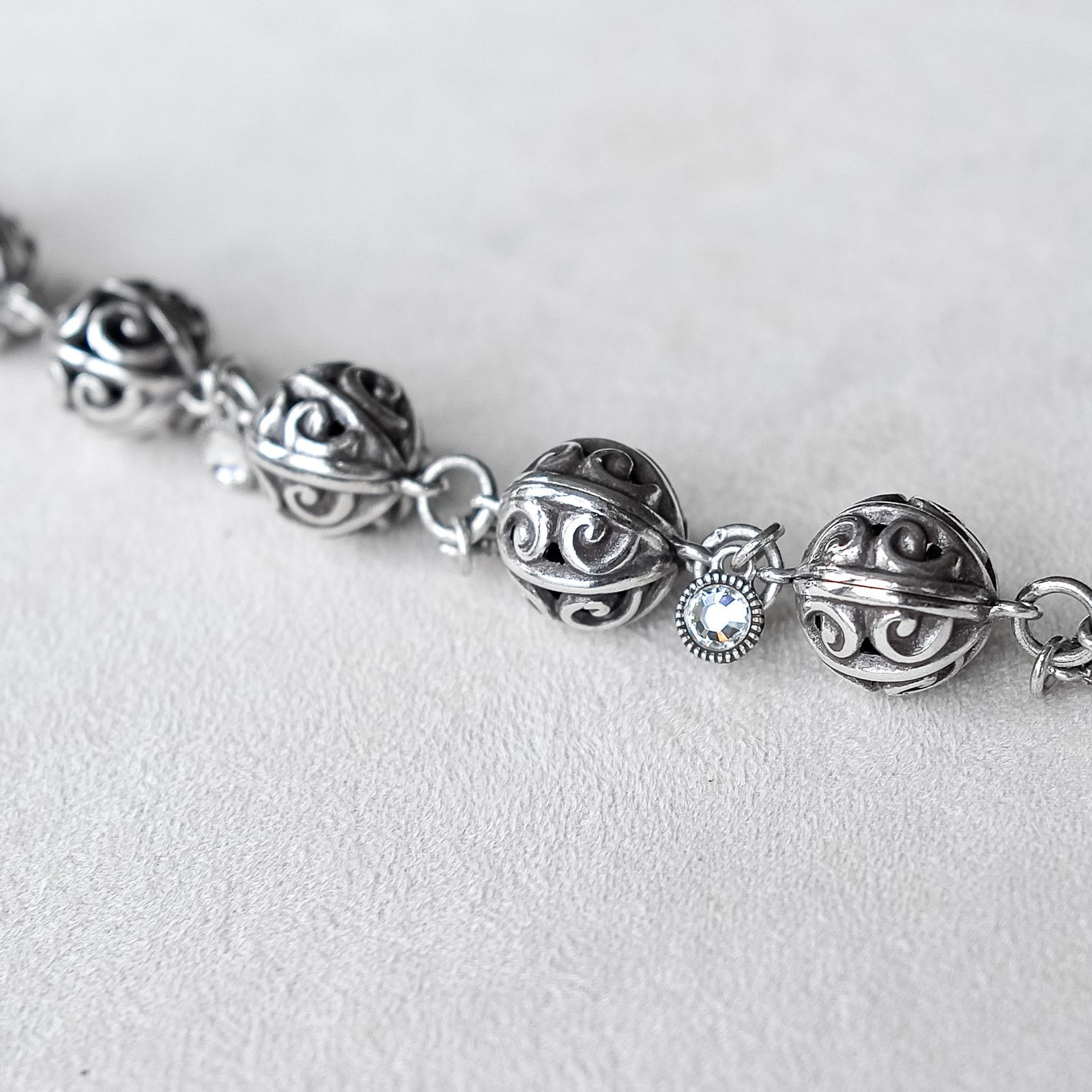 Brighton Brighton Silver Ball Crystal Bracelet Filigree Scrolled Size ONE SIZE - 7 Thumbnail