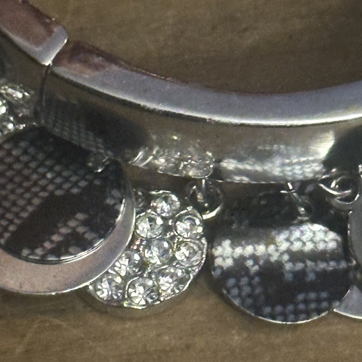 Other Dangle disc charms stretch bracelet Size ONE SIZE - 5 Thumbnail