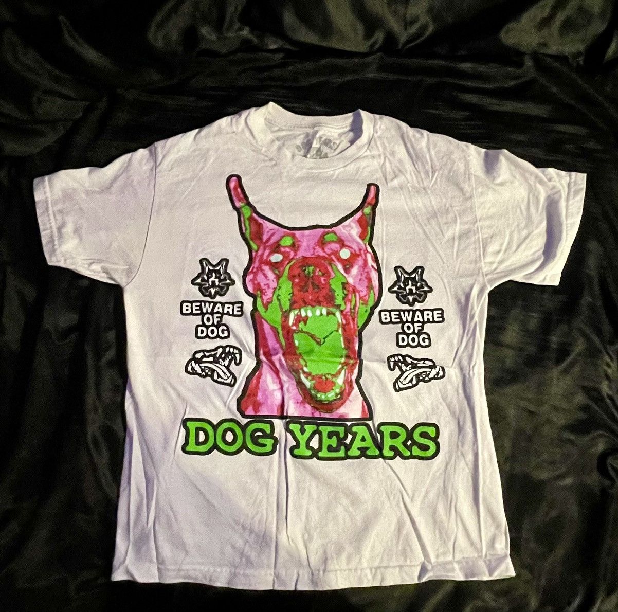 City Morgue × Zumiez White Dog Years Tee Size US L / EU 52-54 / 3 - 1 Thumbnail