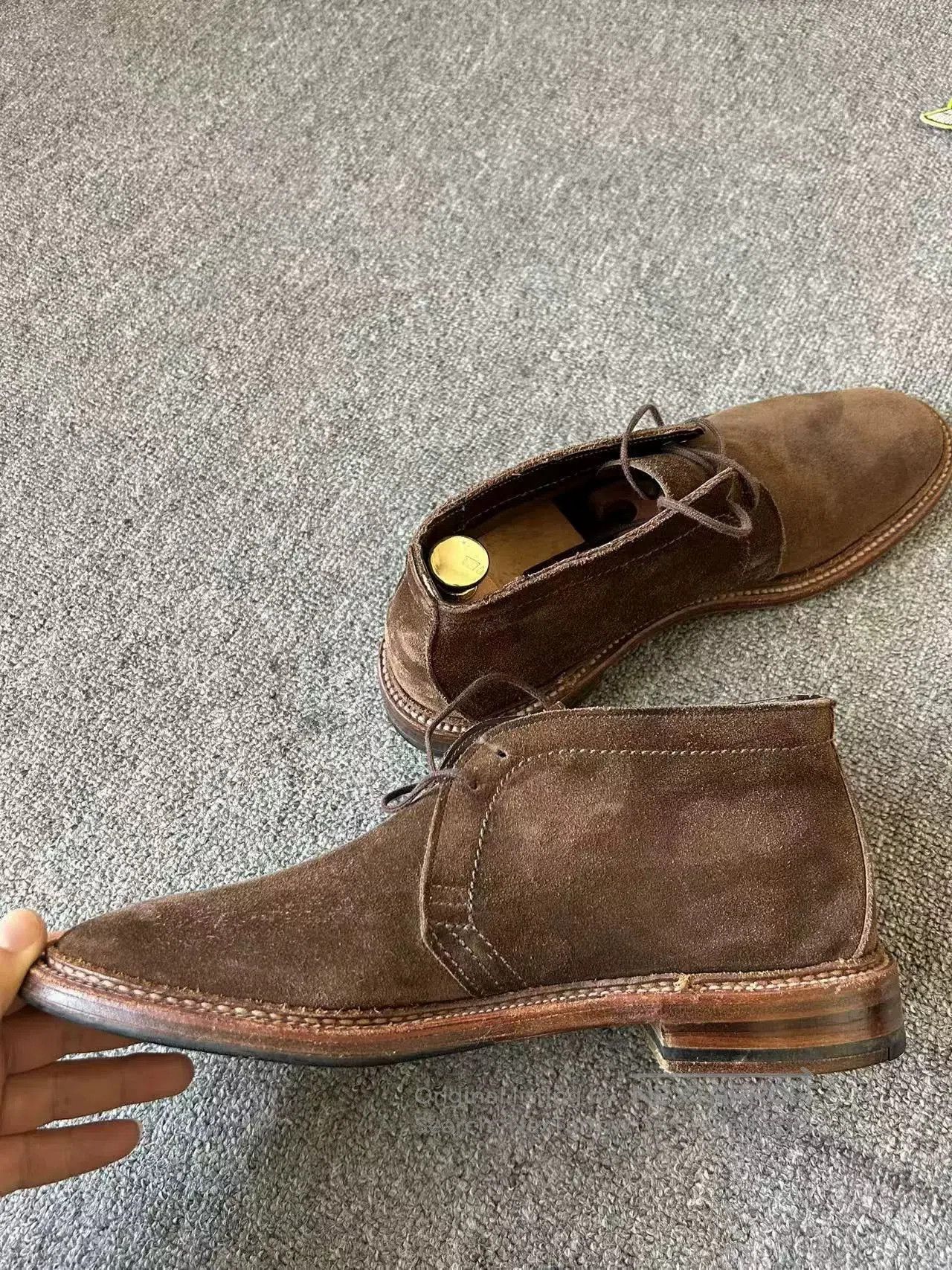 Alden brown alden chukka boots size 7.5. Size US 7.5 / EU 40-41 - 4 Thumbnail