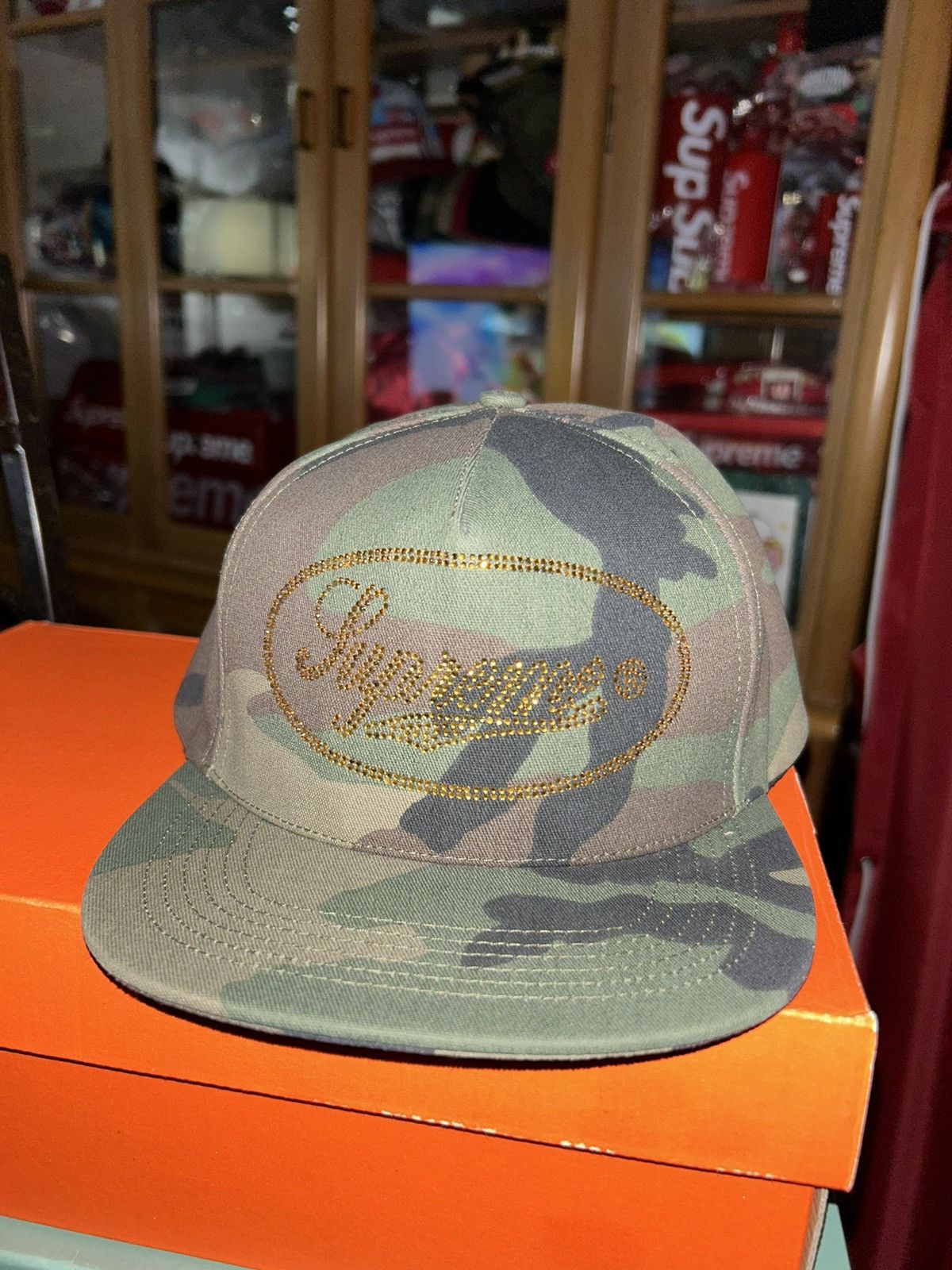 Supreme Studded Script Logo 5 Panel Woodland Camo FW17 NEW