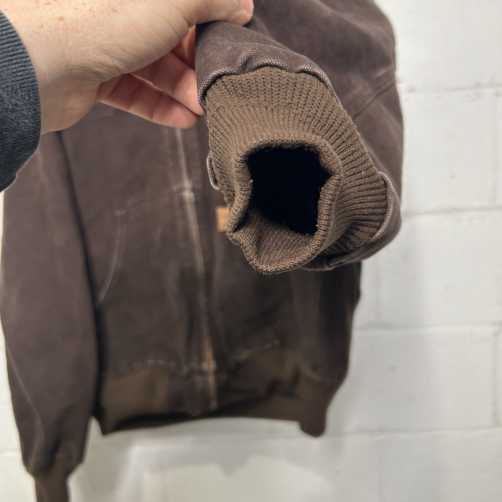 Carhartt Vintage Carhartt Hooded Active Jacket “Dark Brown” J130 DKB Size US L / EU 52-54 / 3 - 10 Thumbnail