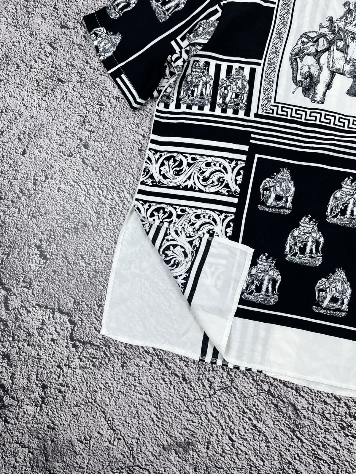 Vintage Vintage 90s India style geometric Hawaiian shirt Size L / US 10 / IT 46 - 3 Thumbnail