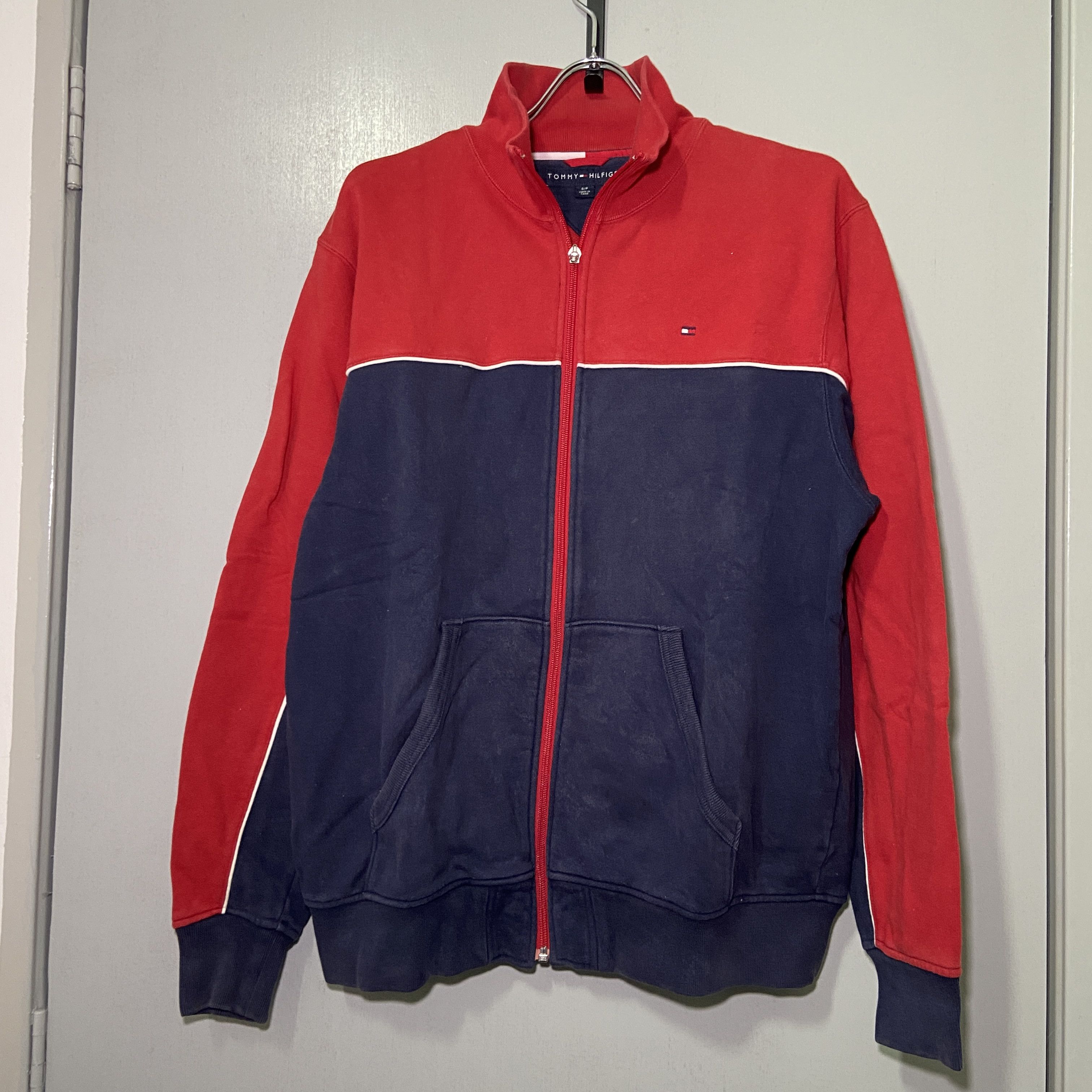 Tommy Hilfiger Vintage 90s TOMMY HILFIGER FLAG Embroidered Logo Sweatshirt Size US S / EU 44-46 / 1 - 1 Thumbnail