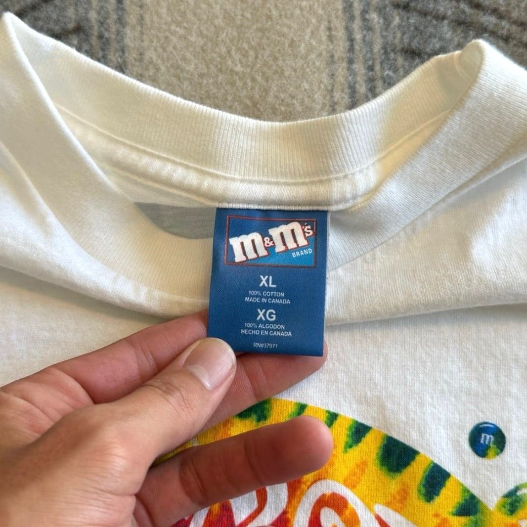 CHOCOOLATE VINTAGE M&Ms Candy Peace Love Chocolate T-Shirt XL White Men Short Sleeve 90s Advertisement Size US XL / EU 56 / 4 - 3 Thumbnail