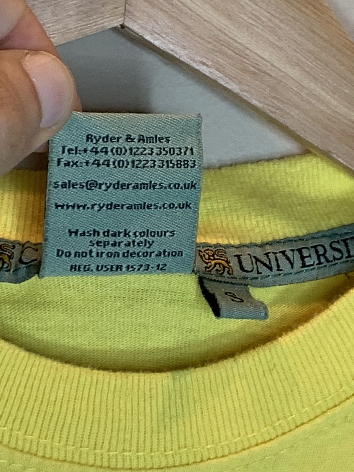 Vintage *RARE* Cambridge University Collegiate Spellout T-Shirt - S Size US S / EU 44-46 / 1 - 7 Thumbnail