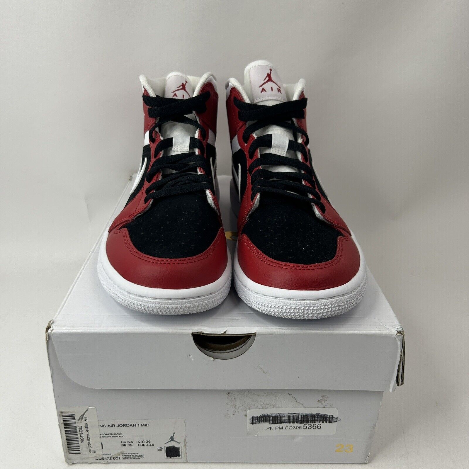 Nike Nike Air Jordan 1 Mid Retro WMNS “Gym Red White Black” 2024 Size US 9 / IT 39 - 2 Thumbnail
