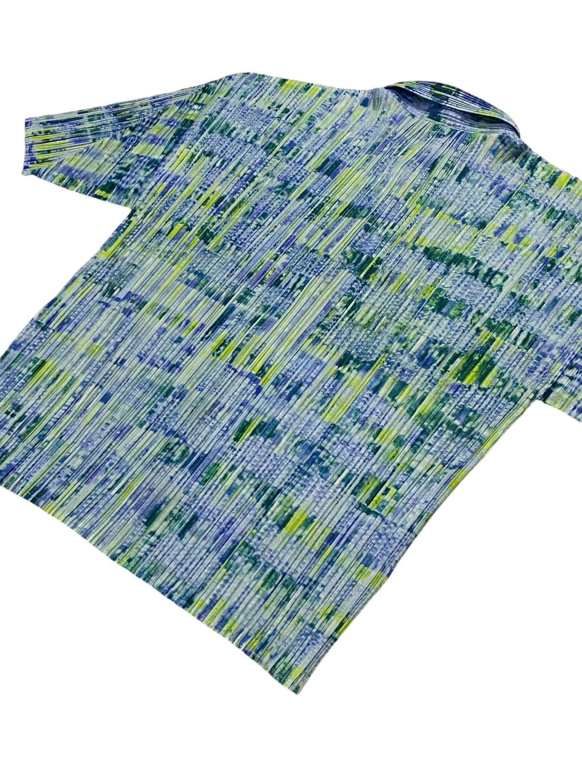 Issey Miyake × Pleats Please Issey Miyake Pleats Please Pleated Multicolor Top Short Sleeve Button Ups Size L / US 10 / IT 46 - 22 Thumbnail