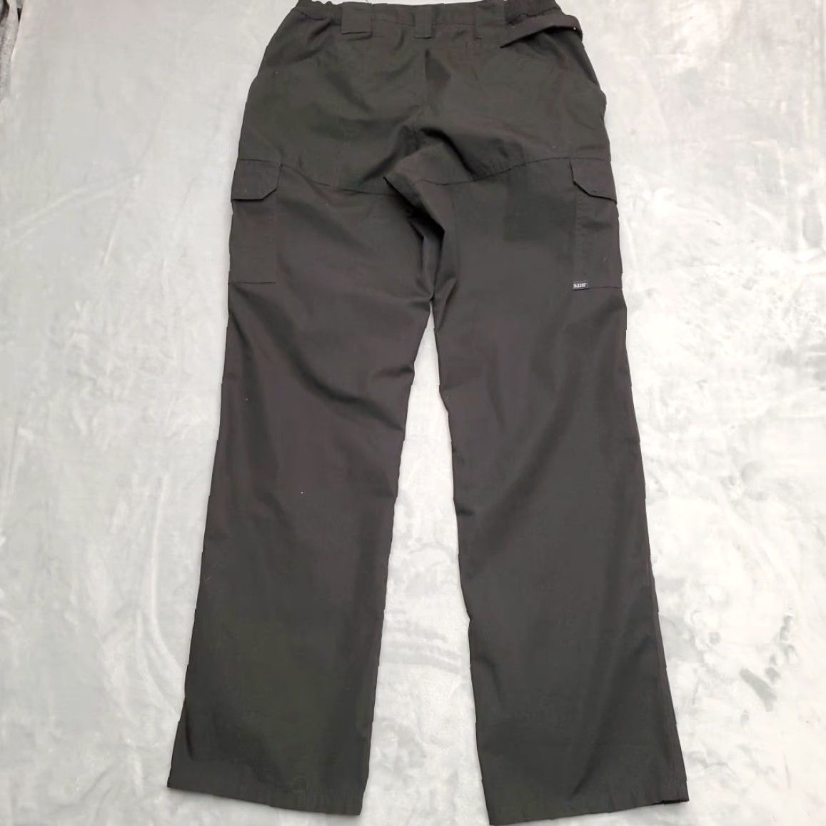 Vintage VINTAGE 5.11 Tactical Pants Womens 14 Black Ripstop Cargo Flat Front Outdoor Utility EMS Size 36" / US 14 / IT 50 - 7 Thumbnail