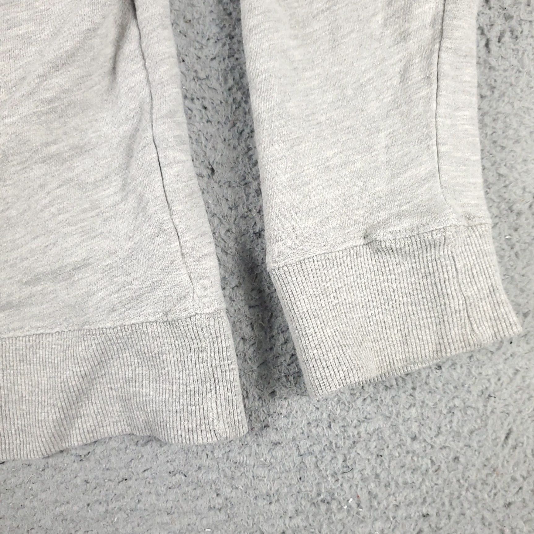 Champion VINTAGE Champion Mens Large Gray Pullover Sweater Knitted Logo Zip Casual All Seasons Men Size US L / EU 52-54 / 3 - 4 Thumbnail