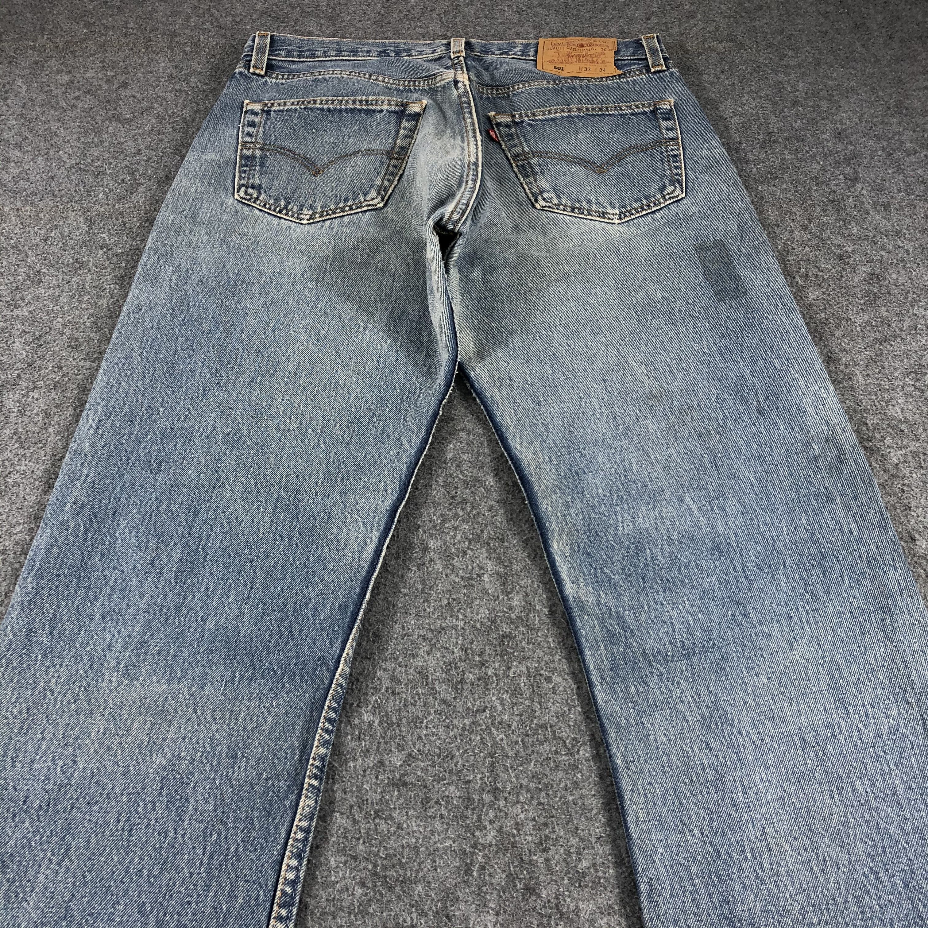 Levi's Vintage 90s Light Wash Levis 501 Denim Jeans-JM834 Size US 32 / EU 48 - 4 Thumbnail