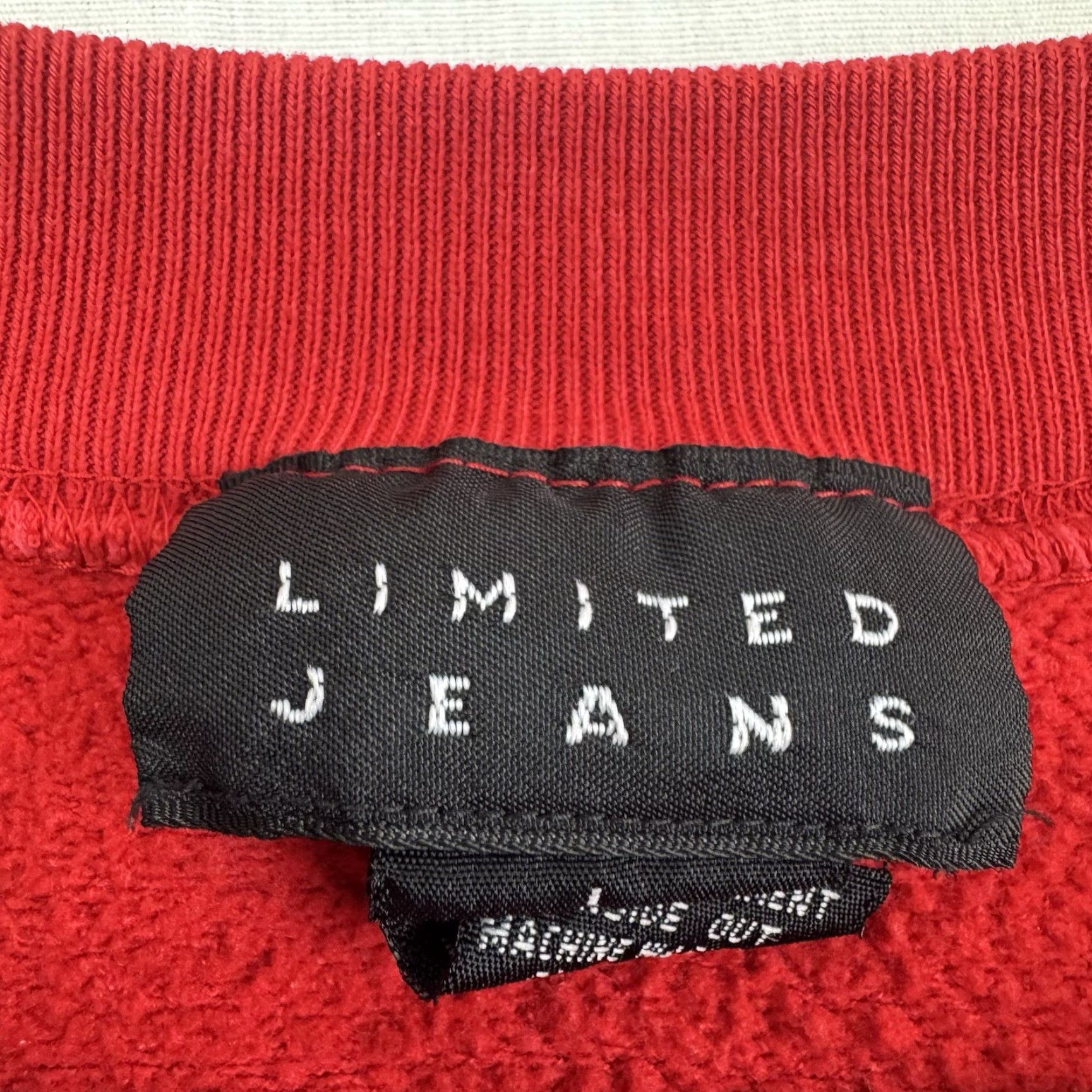 Vintage VINTAGE Limited Jeans Sweatshirt Womens Large Crewneck Embroidery Hipster 90s Red Pullover) Size L / US 10 / IT 46 - 5 Thumbnail