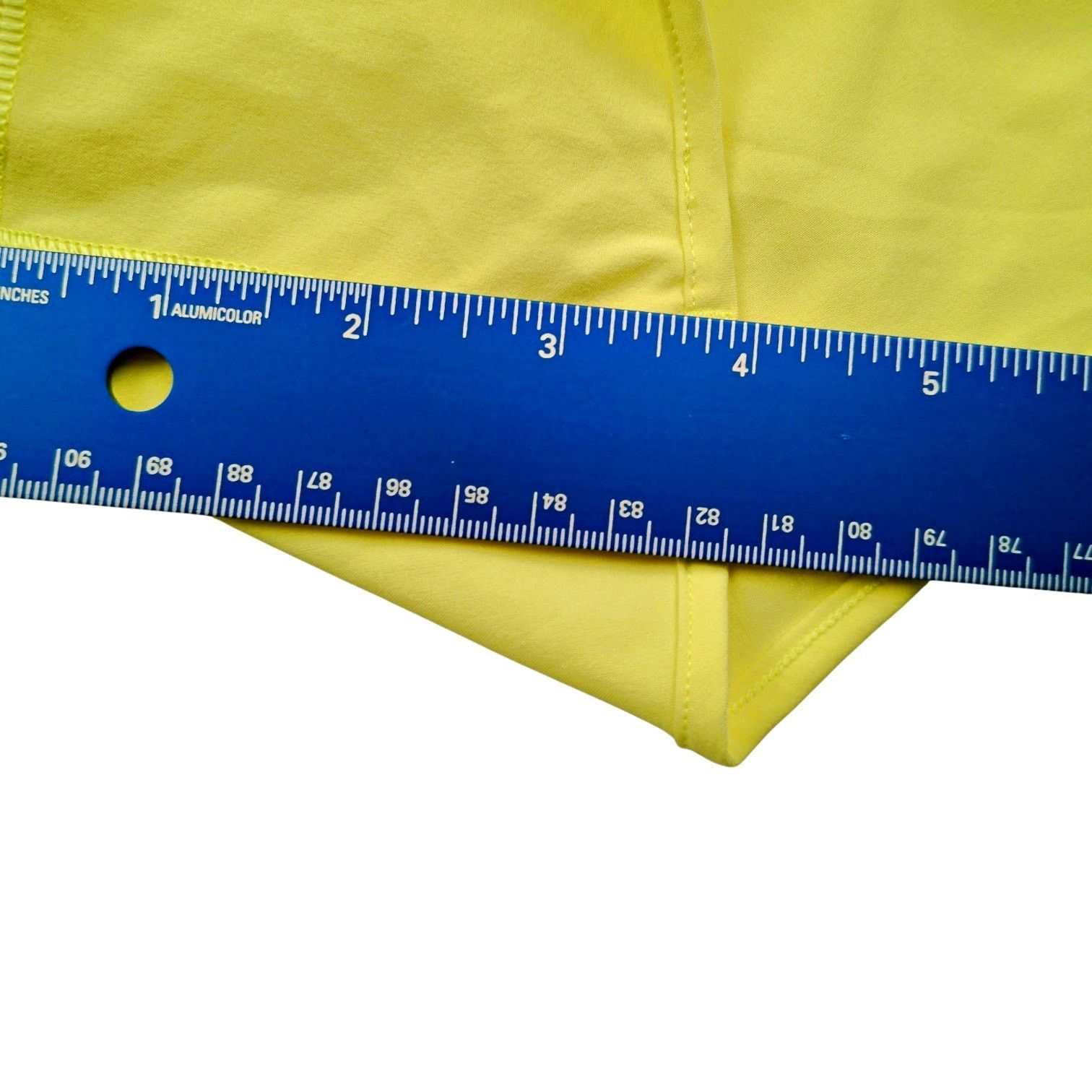 Lululemon Lululemon Hotty Hot Lemon Yellow Low-Rise Unlined Short 4" Size 30" / US 8 / IT 44 - 5 Thumbnail