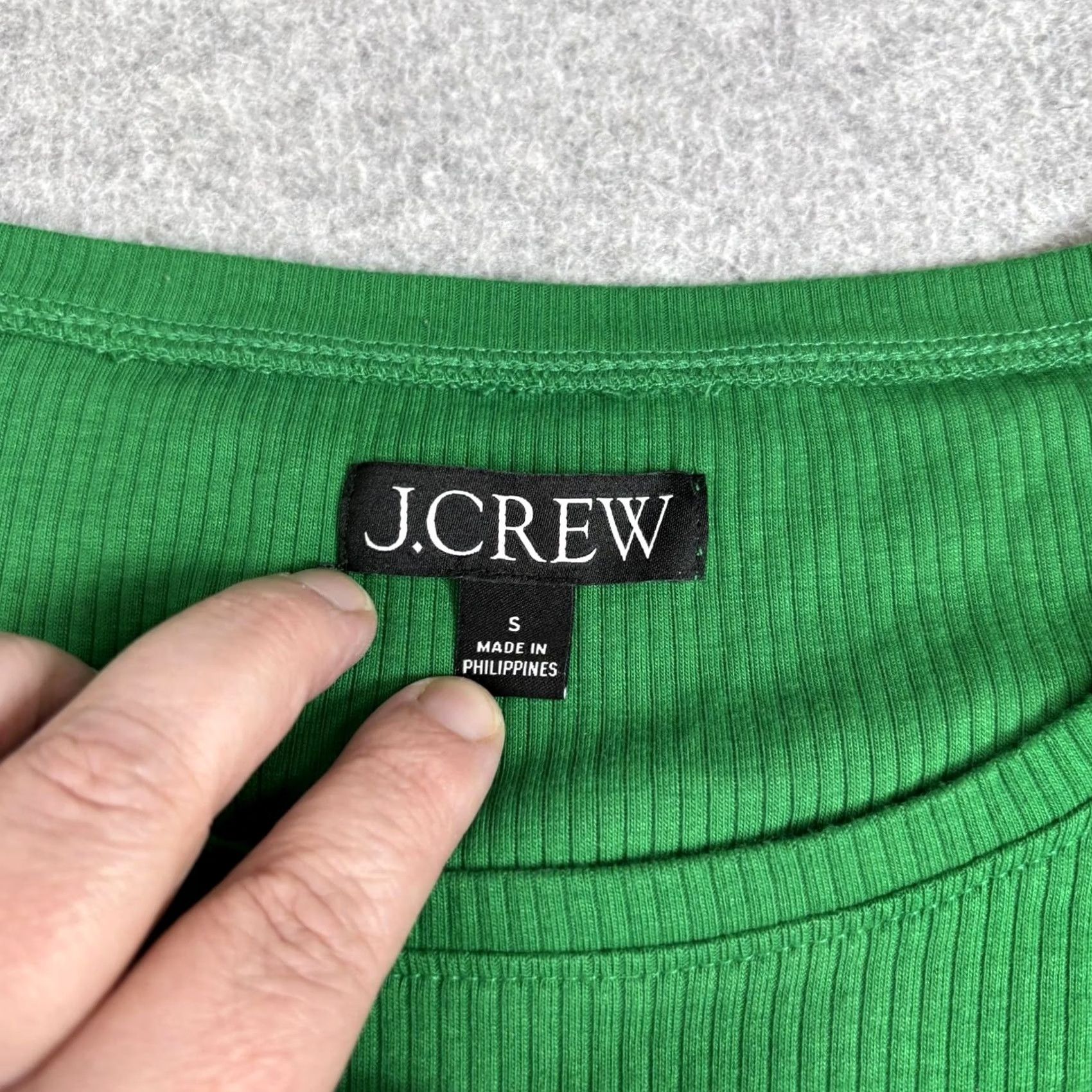J.Crew J.CREW Shirt Women S Green Ribbed Long Sleeve Stretch Classic Comfort Shirt Short Sleeve Size S / US 4 / IT 40 - 3 Thumbnail