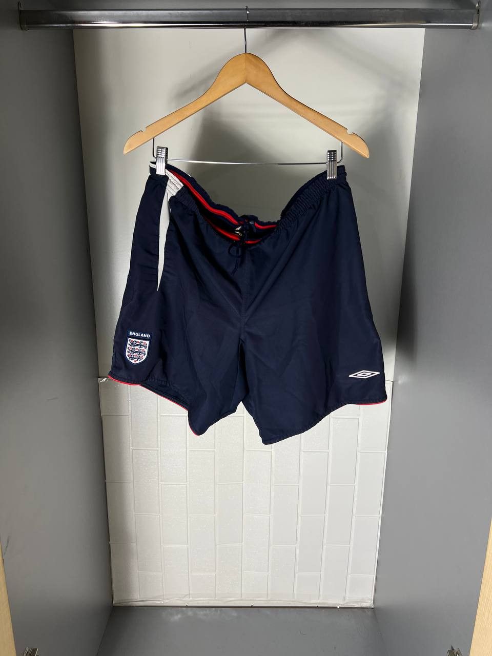 Umbro VINTAGE UMBRO ENGLAND RETRO SOCCER SHORTS MANCHESTER Y2K 90s Size US L / EU 52-54 / 3 - 1 Thumbnail