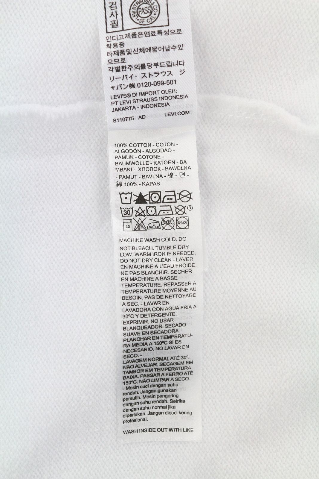Levi's STANDARD FIT L White Graphic Logo Crew Pullover 87100 Size US L / EU 52-54 / 3 - 9 Thumbnail