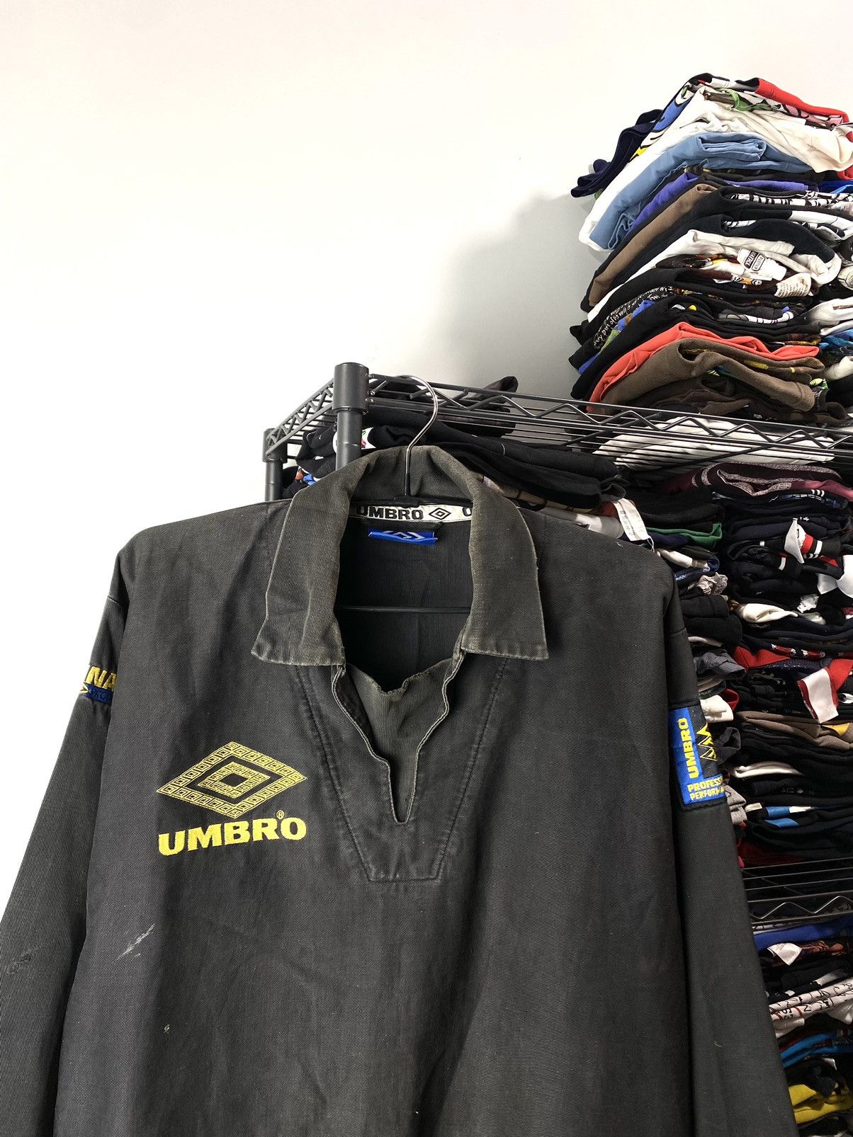 Umbro Rare! 1990s Vintage Umbro Pro Training Jacket Bomber Jersey Size US L / EU 52-54 / 3 - 3 Thumbnail