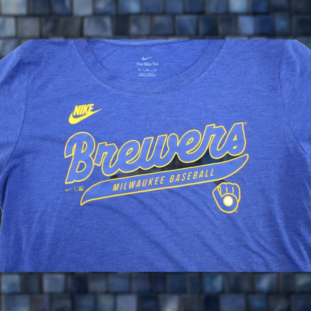 Nike Nike Milwaukee Brewers MLB Short Sleeve T-Shirt Womens M Blue Cotton Shirt Sports 90s Womens Size M / US 6-8 / IT 42-44 - 1 Thumbnail