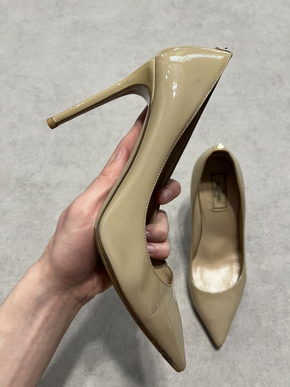Valentino Valentino Womens Pump Heels Beige Vintage Shoes Sz 39.5 Size US 8.5 / IT 38.5 - 4 Thumbnail
